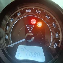 Triumph Bonneville  Achun