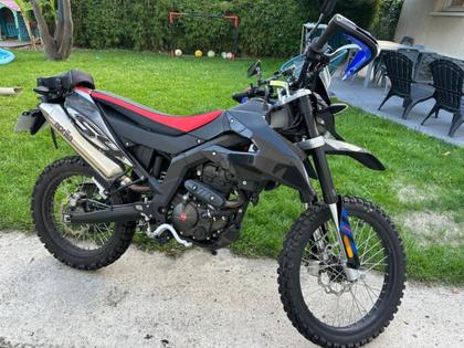 Aprilia RX - 3 200 €