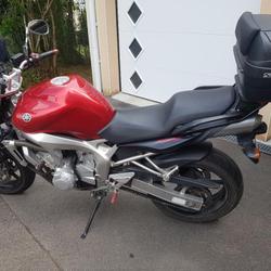 Yamaha FZ6  Bouligny