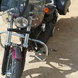 Harley Davidson Dyna street  Avocourt