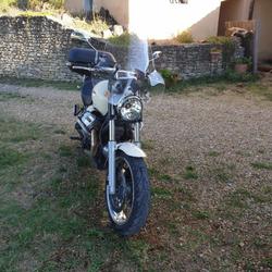 Guzzi autres  Bonnieux