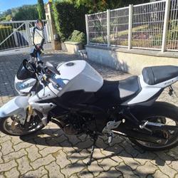 Suzuki GS  Leuville-sur-Orge