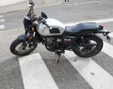 SWM RS 125 R Salon-de-Provence