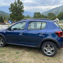 Dacia Sandero  Ambleny