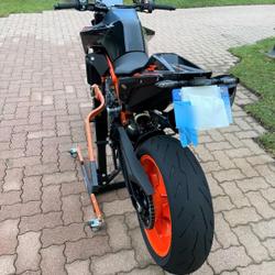 KTM Duke  Abb&eacute;villers