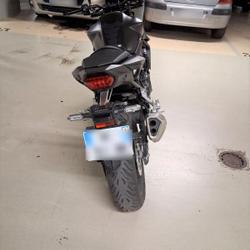 Honda CB  Asni&egrave;res-sur-Seine