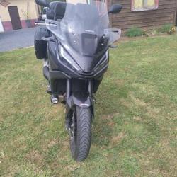 Honda NT  M&eacute;neslies