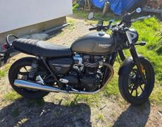 Triumph Street - 7 000 €