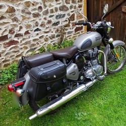 Royal-Enfield Bullet  Bessenay
