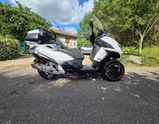 Peugeot Metropolis Avenas