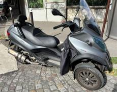 Piaggio MP3 Paris 20e Arrondissement