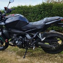 Yamaha MT09  Le Mas-de-Tence