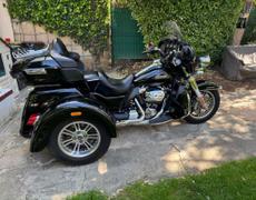 Harley Davidson Tri Glide Ultra Saint-Maur-des-Fossés