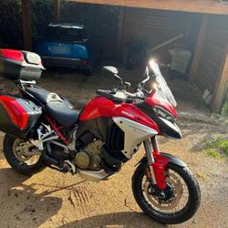 Ducati Multistrada  Le Plan-de-la-Tour