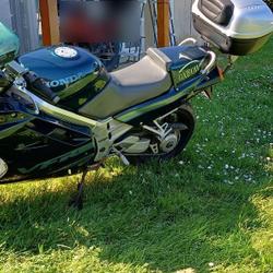 Honda VFR  Artigues-pr&egrave;s-Bordeaux