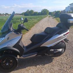 Piaggio MP3  Chappes