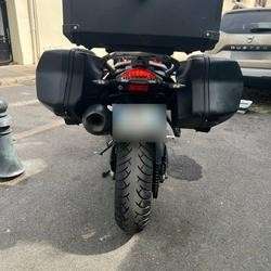 BMW F 800 R  Villeneuve-le-Roi