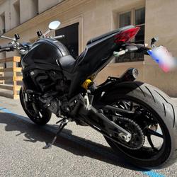 Ducati Monster  Paris 9e Arrondissement