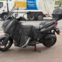 Yamaha X MAX  Clichy