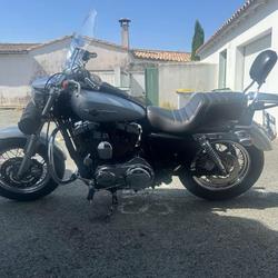 Harley Davidson Sportster  La Couarde-sur-Mer