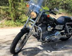 Harley Davidson Super Glide Beaumont-de-Pertuis