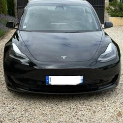 Tesla Model 3  Acy