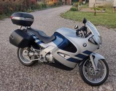 BMW K1 Angerville-la-Campagne