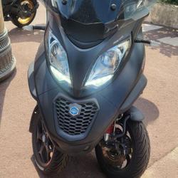 Piaggio MP3  Saint-Maur-des-Foss&eacute;s