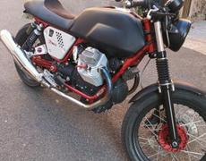 Guzzi V7 La Motte
