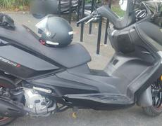 Sym GTS Noisy-le-Grand