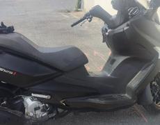 Sym GTS Noisy-le-Grand