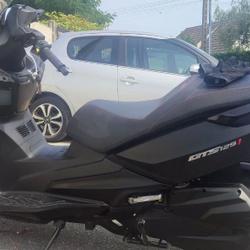 Sym GTS  Noisy-le-Grand