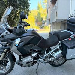 BMW R 1200 GS  Ch&acirc;teaudouble