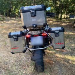 BMW R 1250 GS  Ch&acirc;teauneuf-du-Pape