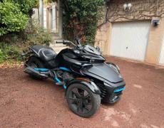 Can Am Spyder F3 - 17 500 €