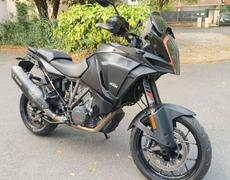 KTM Adventure - 10 900 €