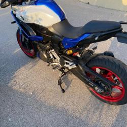 BMW F 900 XR  La Trinit&eacute;