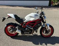 Ducati Monster Saint-Raphaël