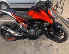 KTM Duke - 2 990 €