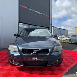 Volvo S40 2.0 D 135 KINETIC Audenge
