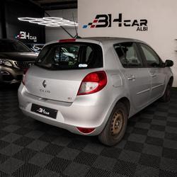 Renault Clio 3 1.5 DCI 75 TOMTOM LIVE Terssac