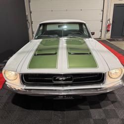 Ford Mustang  Cesson