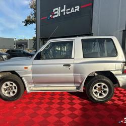 Mitsubishi Pajero 2.5 TD 100 COURT 4WD occasion - Audenge - photo 3/16