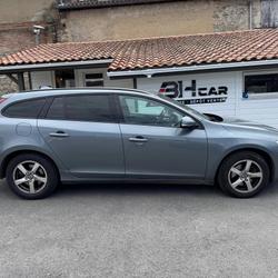 Volvo V60 2.0 D3 150 MOMENTUM Dax