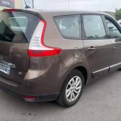 Renault Grand Scenic 3 1.5 DCI 110ch 7 places BVM Distribution OK / Embrayage OK / Entretien OK occasion - Moult-Chicheboville - photo 3/36