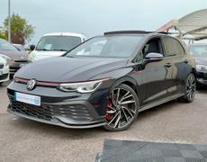 Volkswagen Golf 8