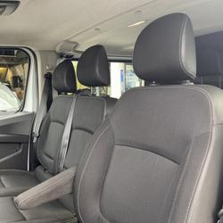 Renault Trafic CA GCF L1H1 3T Blue dCi 130 - 6 places + attelage occasion - Chantonnay - photo 3/17