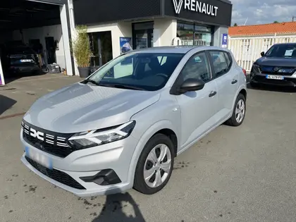 Dacia Sandero - Essential ECO-G 100 -22B - 13 500 €