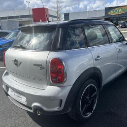 Mini Countryman Countryman 143 ch Cooper SD Pack Red Hot Chili A M&eacute;dis