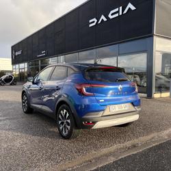 Renault Captur evolution E-Tech hybride 145 occasion - Carentan-les-Marais - photo 2/10